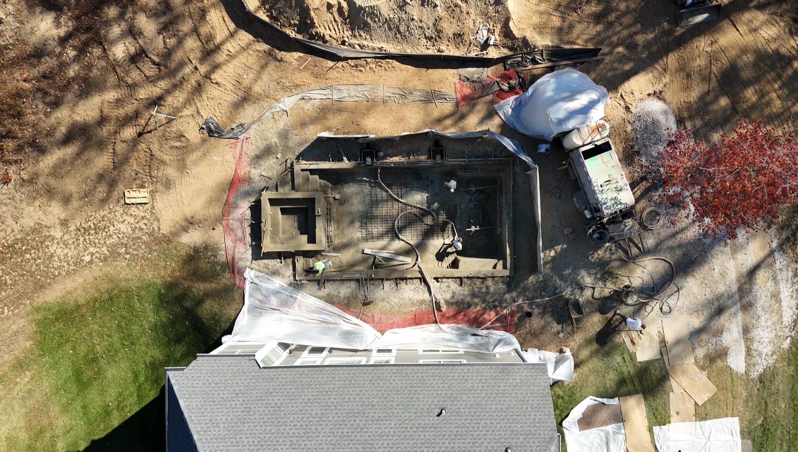Gunite — Pro Pool Experts build process
